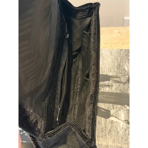 Rebecca Minkoff Velvet Quilted Chevron Crossbody Bag Black Adjustable Chain - Picture 11 of 11